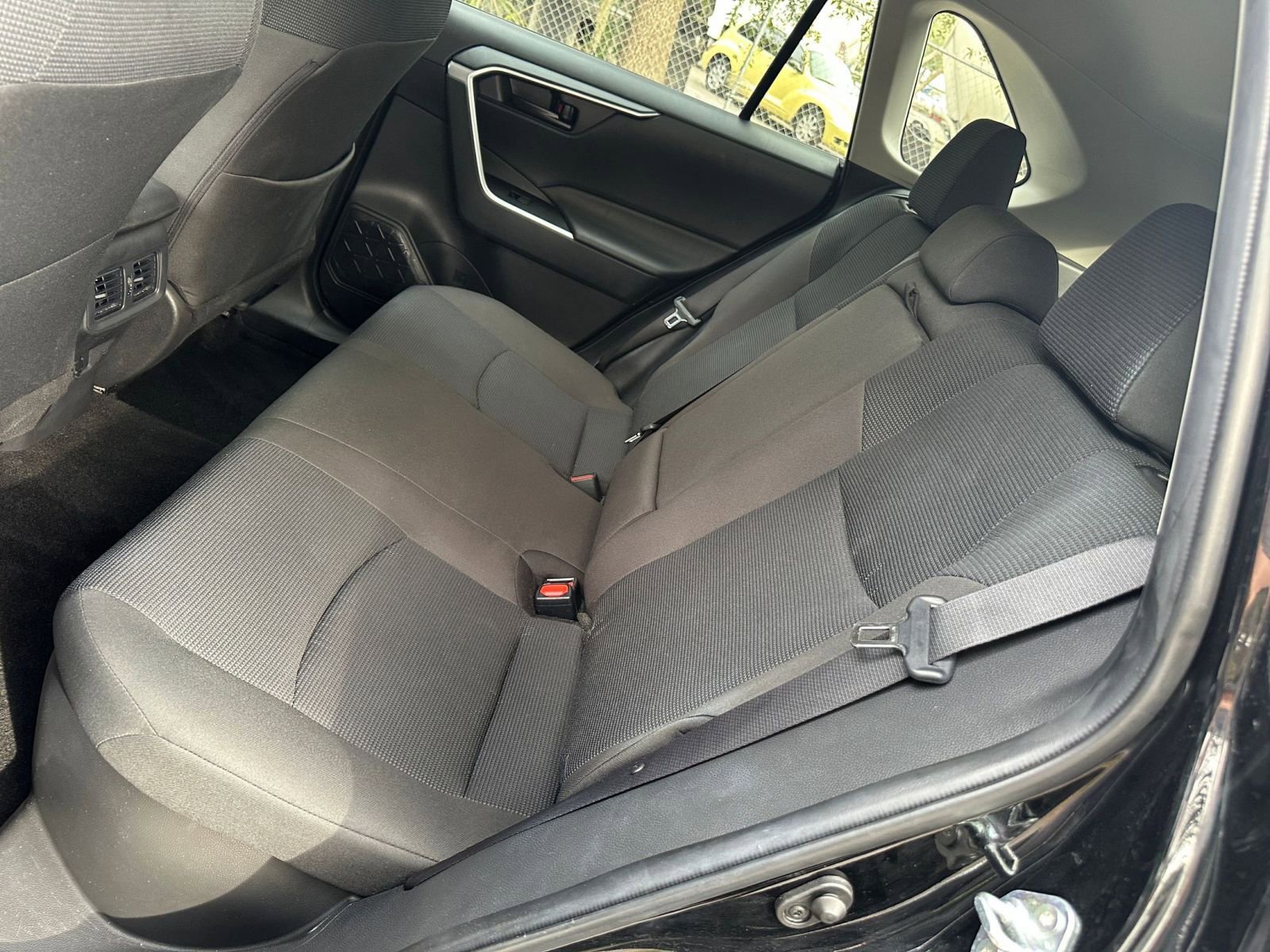 Thumbnail: 2025 Toyota RAV4 - 20