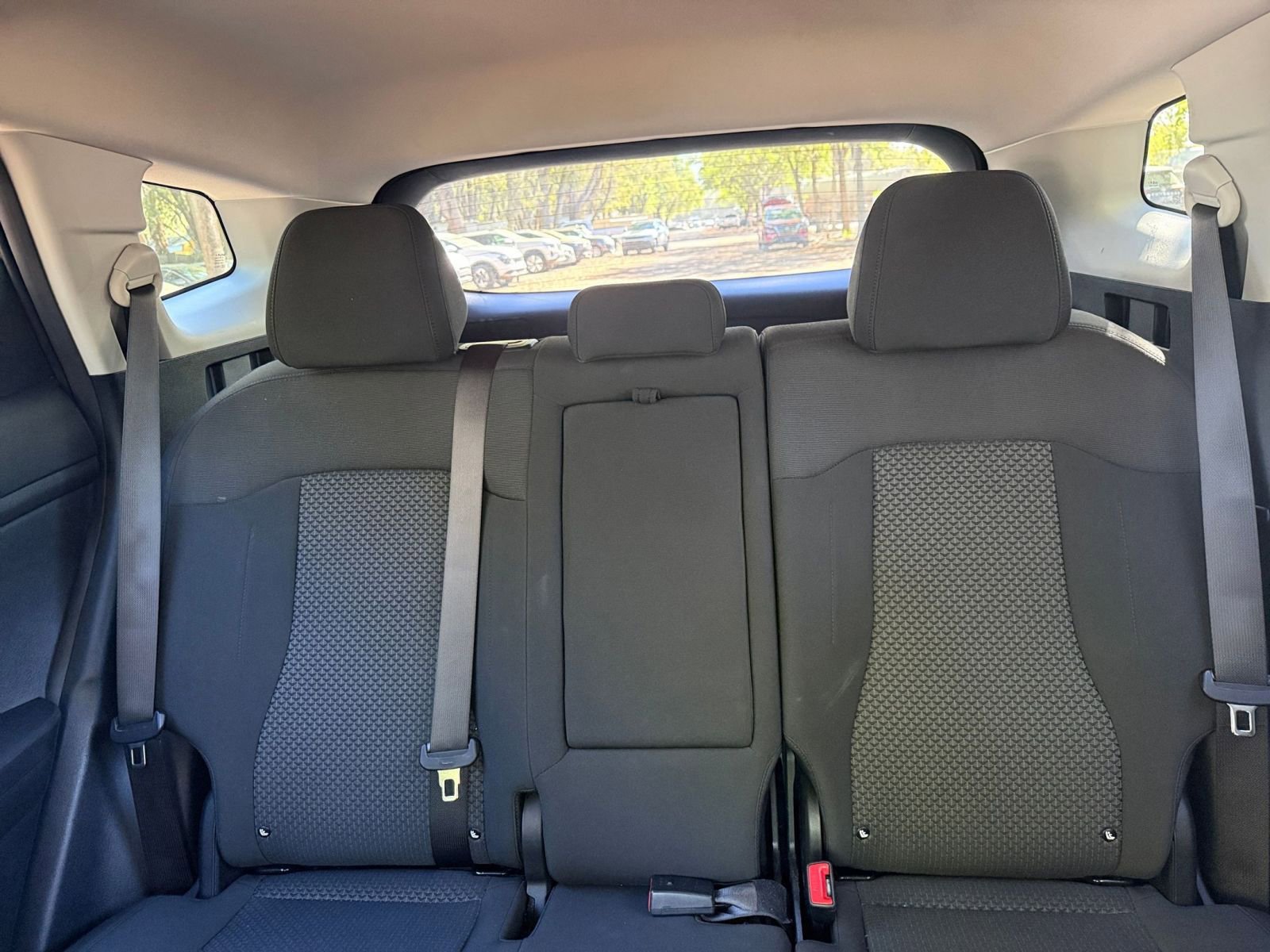 Thumbnail: 2025 Kia Sportage - 34