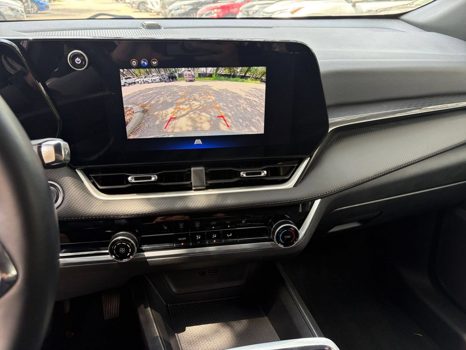 Thumbnail: 2025 Chevrolet Equinox - 17