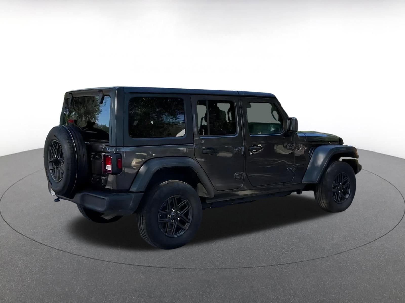 Thumbnail: 2025 Jeep Wrangler - 15