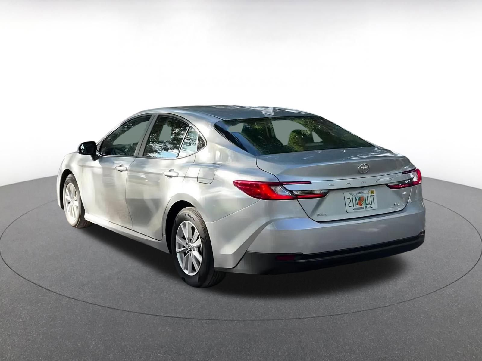 Thumbnail: 2025 Toyota Camry - 11