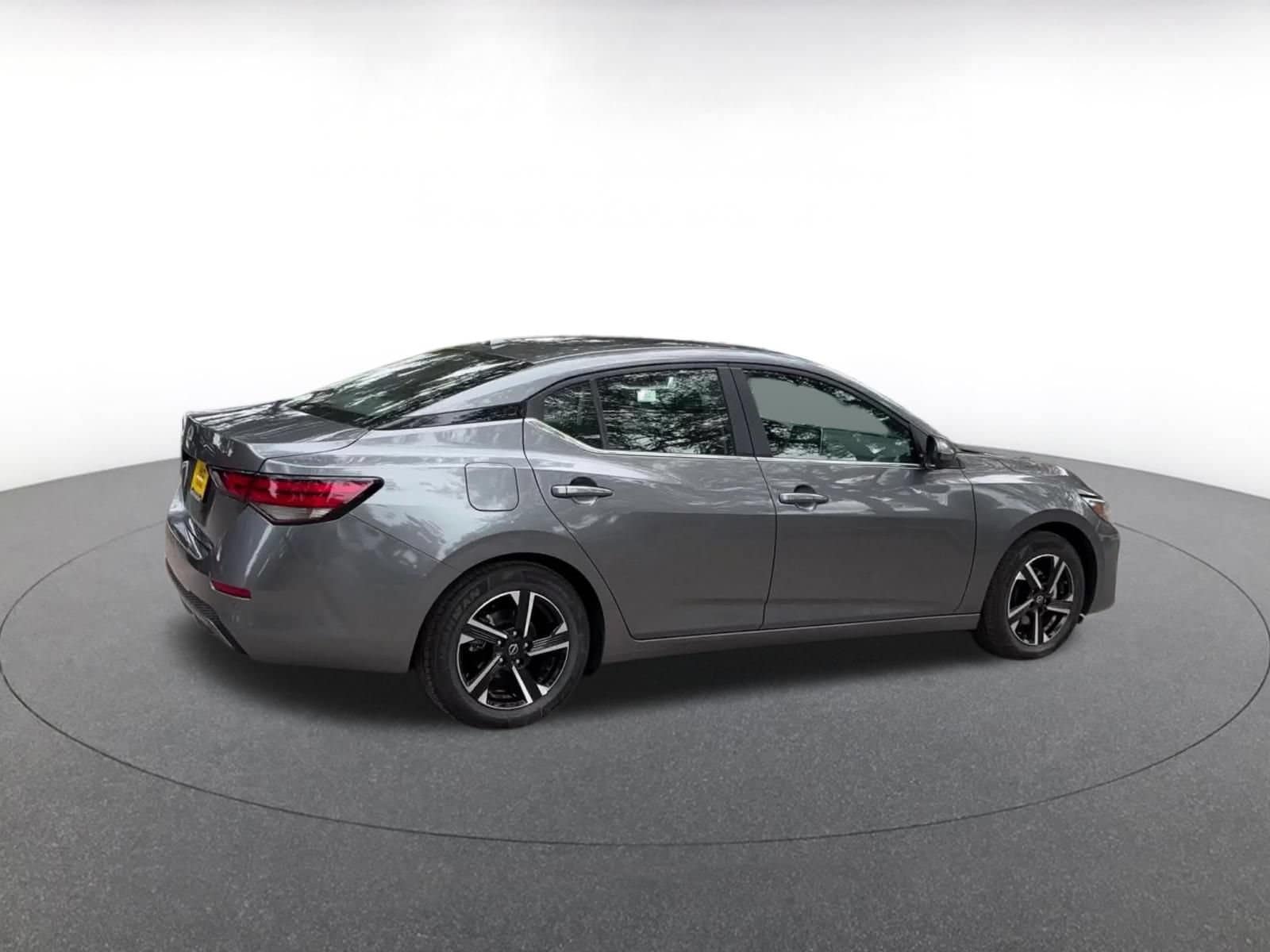 Thumbnail: 2025 Nissan Sentra - 15