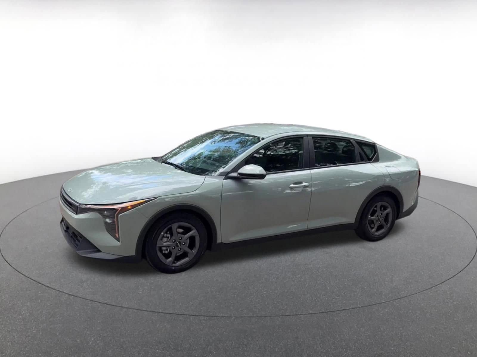 Thumbnail: 2025 Kia K4 - 10