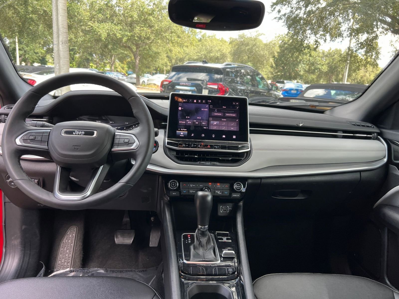 Thumbnail: 2025 Jeep Compass - 27