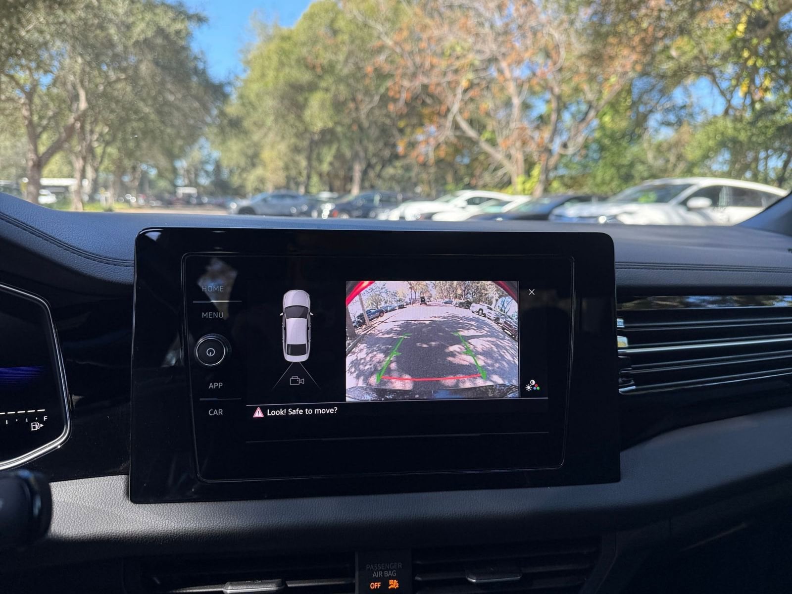 Thumbnail: 2025 Volkswagen Jetta - 17