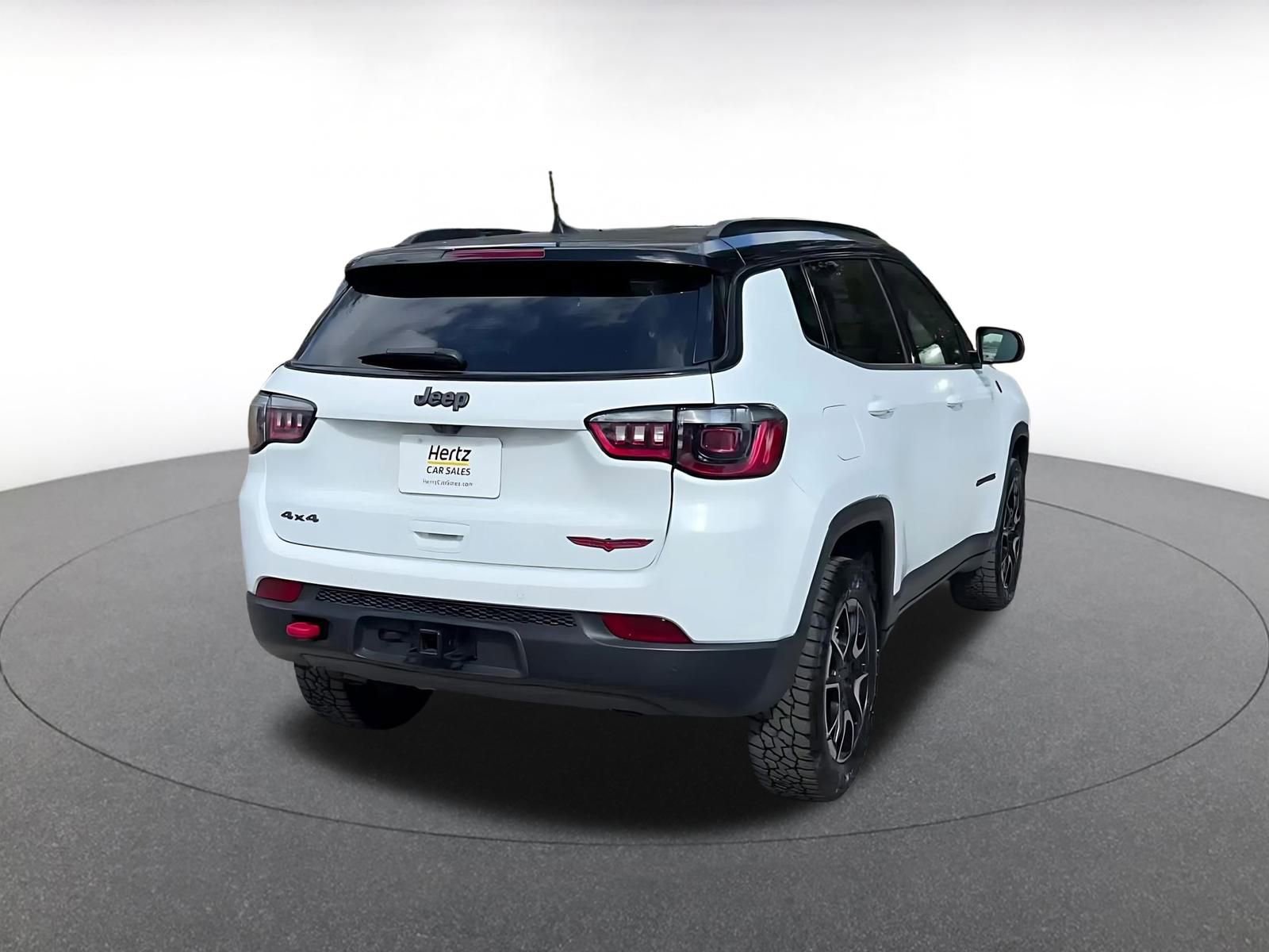 Thumbnail: 2025 Jeep Compass - 14