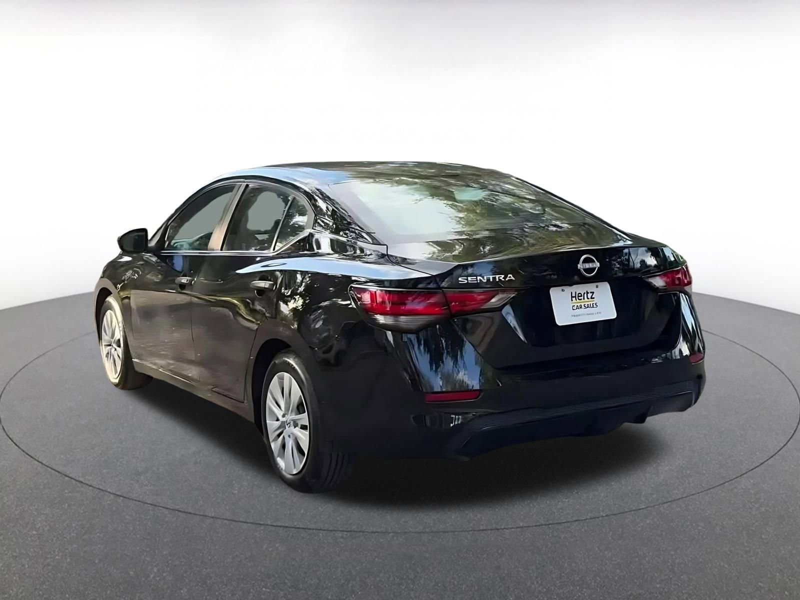 Thumbnail: 2025 Nissan Sentra - 11