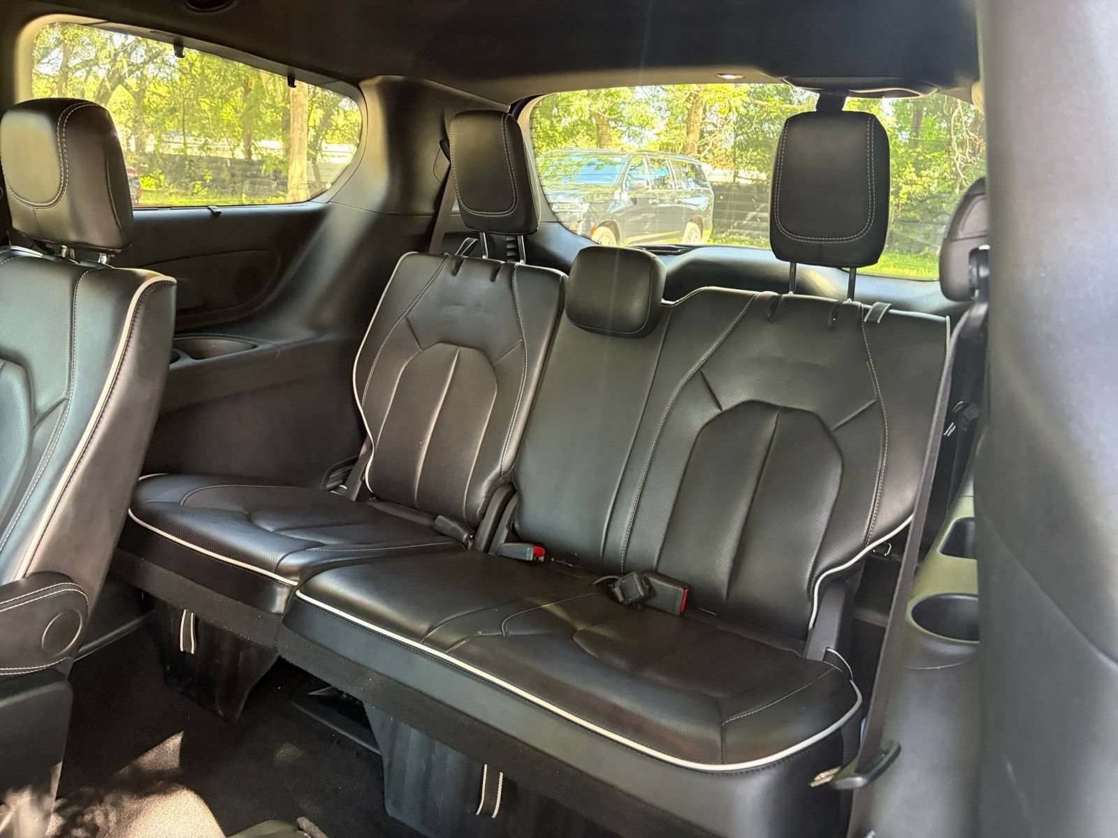 Thumbnail: 2025 Chrysler Pacifica - 28