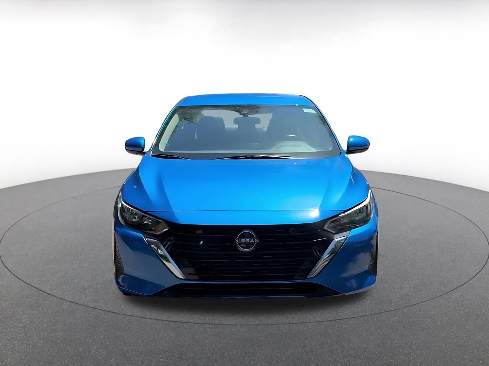 Thumbnail: 2025 Nissan Sentra - 4