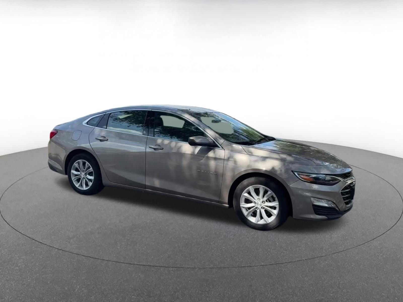 Thumbnail: 2023 Chevrolet Malibu - 2