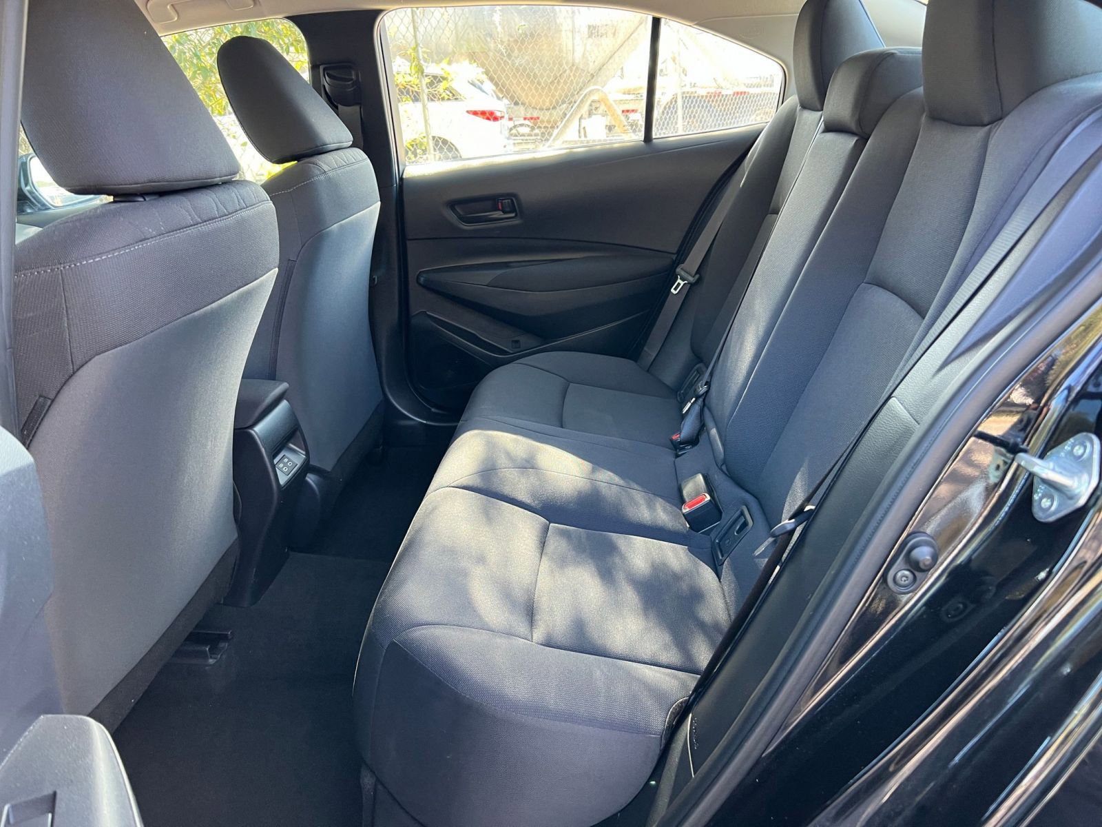 Thumbnail: 2025 Toyota Corolla - 33