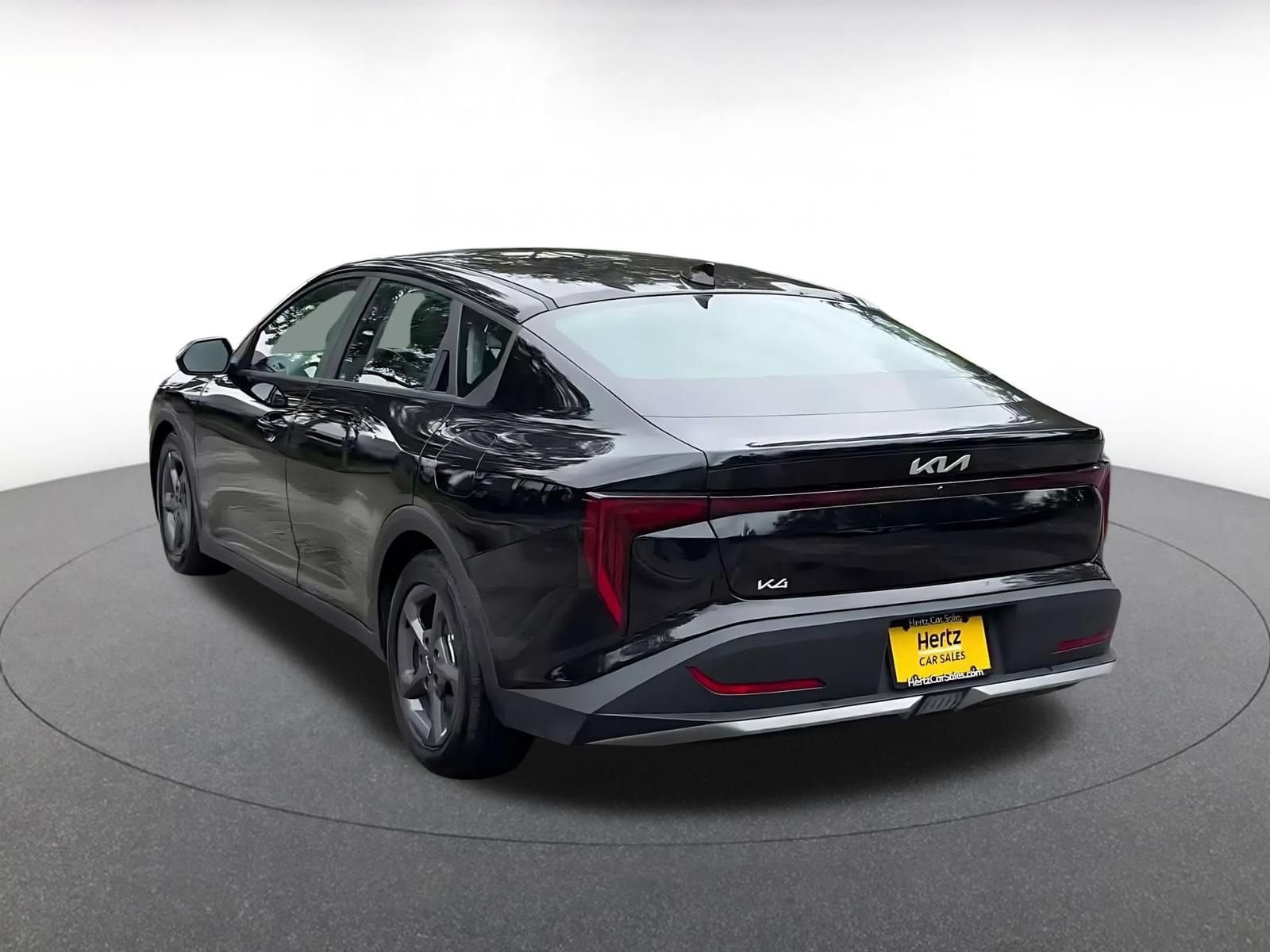 Thumbnail: 2025 Kia K4 - 10