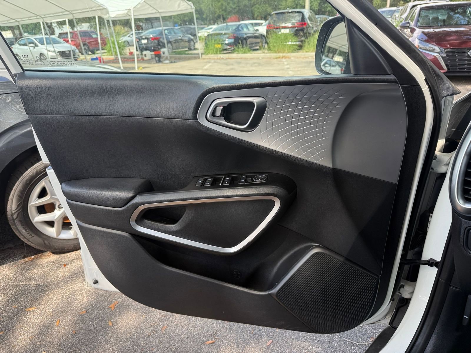 Thumbnail: 2025 Kia Soul - 18