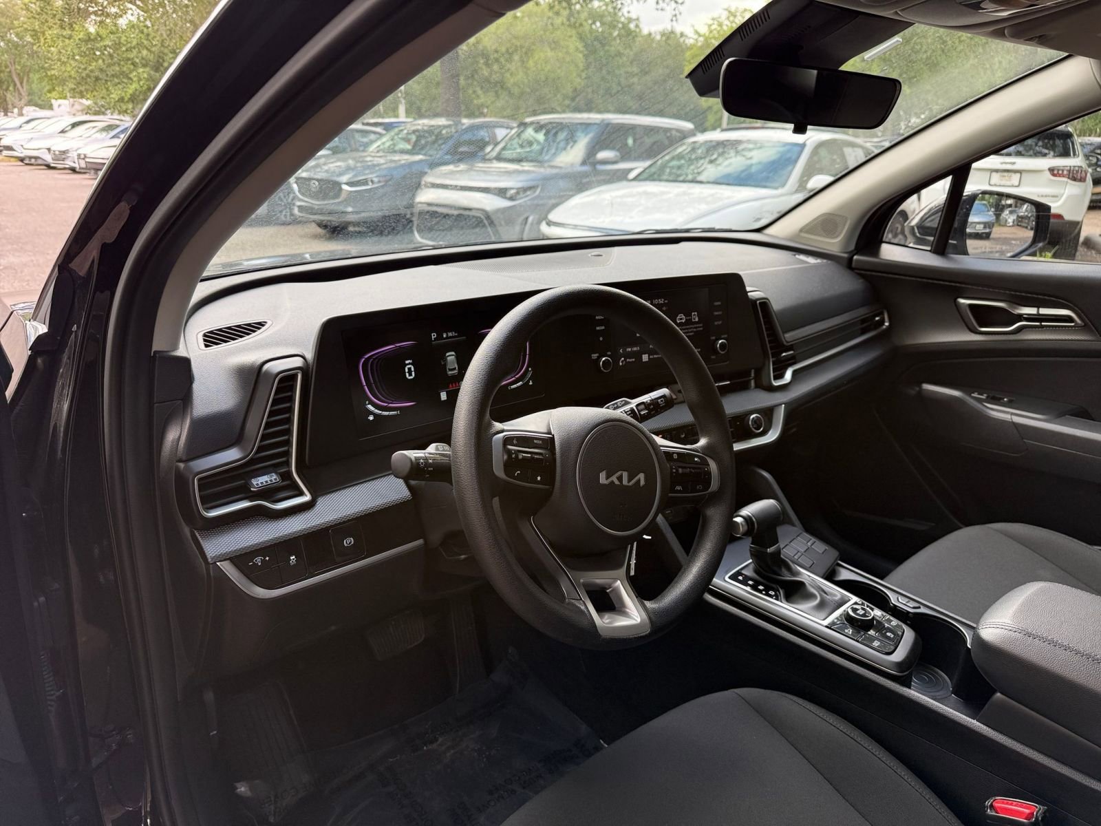 Thumbnail: 2025 Kia Sportage - 32