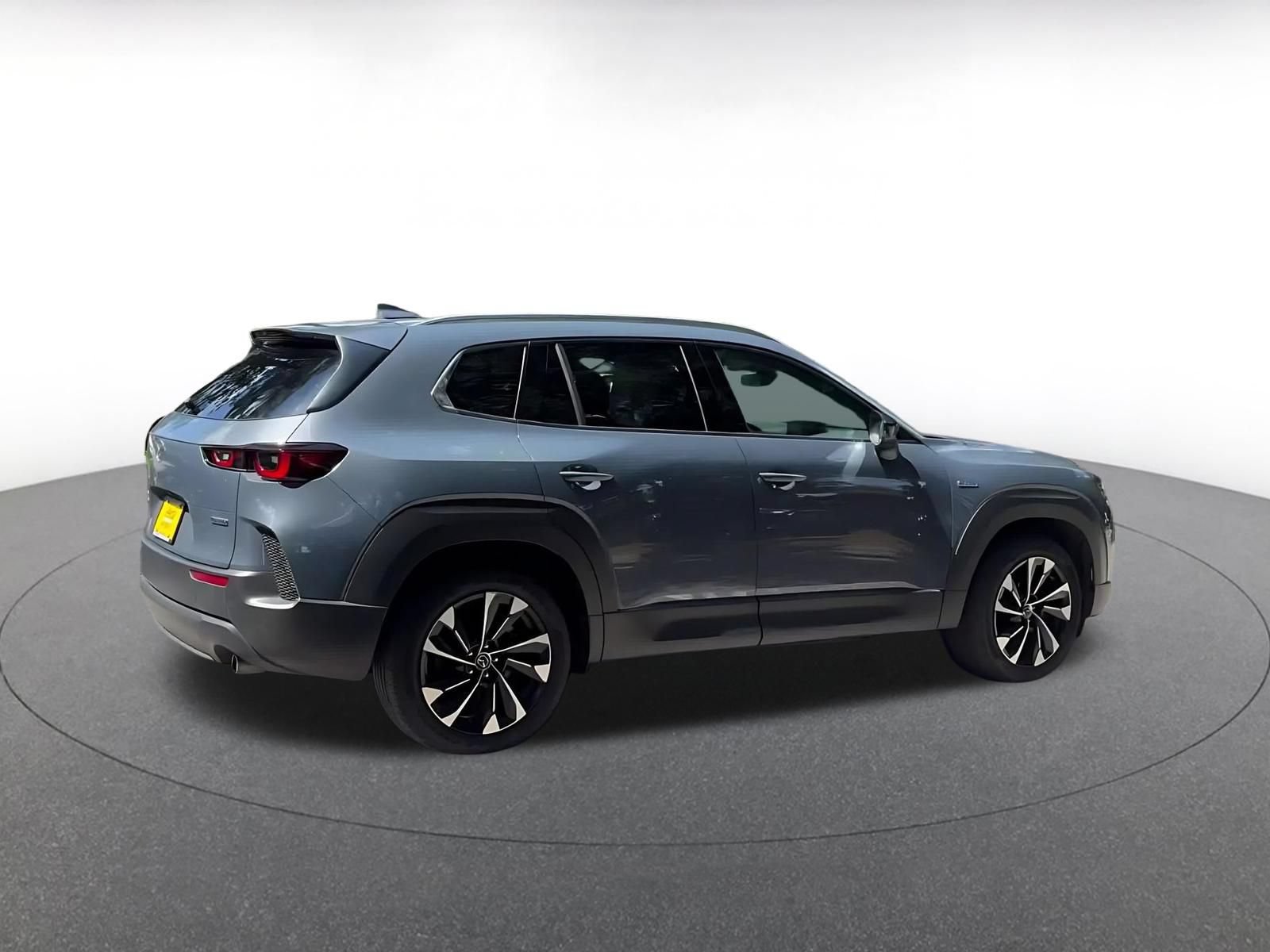 Thumbnail: 2025 Mazda CX-50 - 12