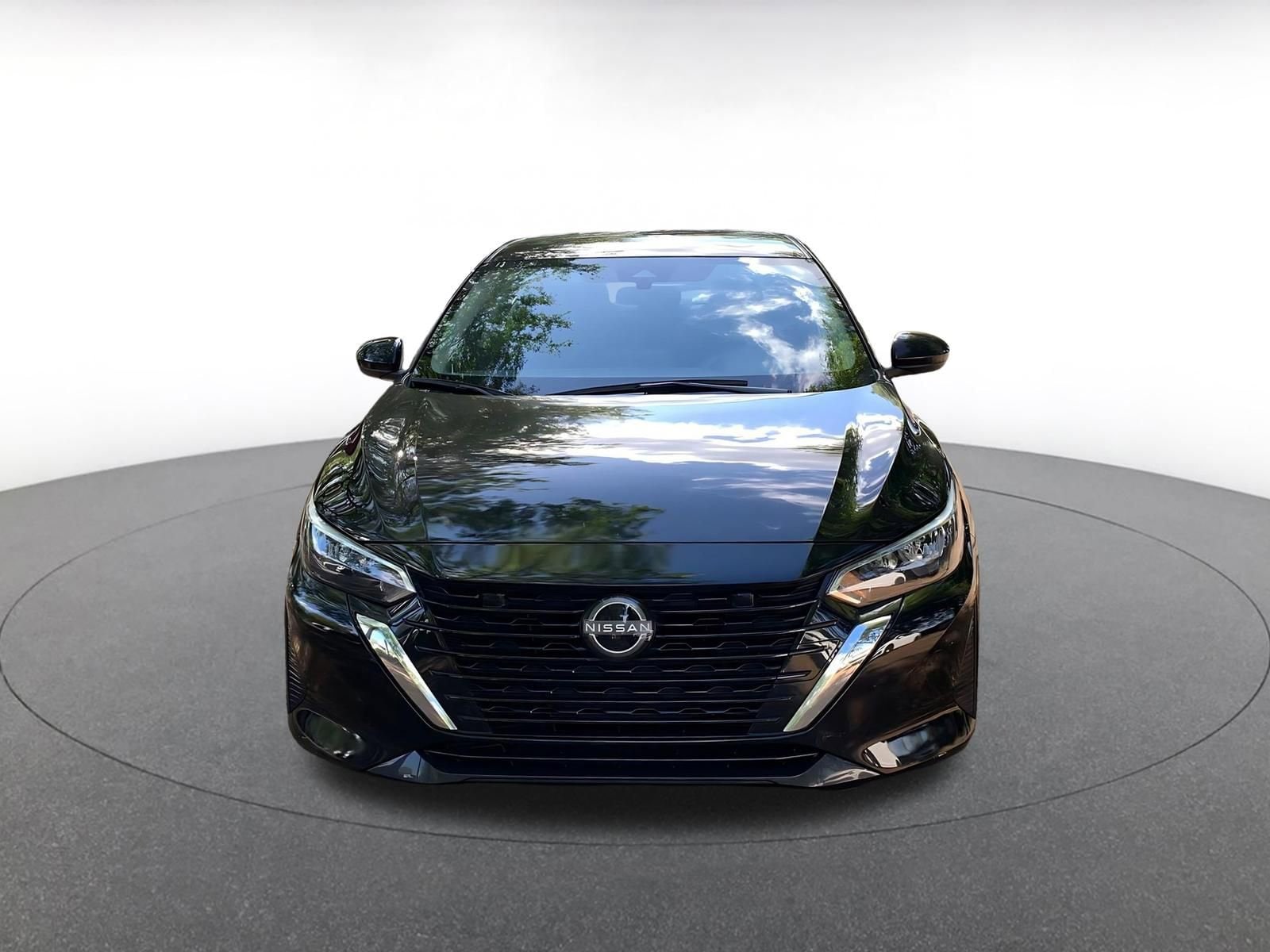 Thumbnail: 2025 Nissan Sentra - 2