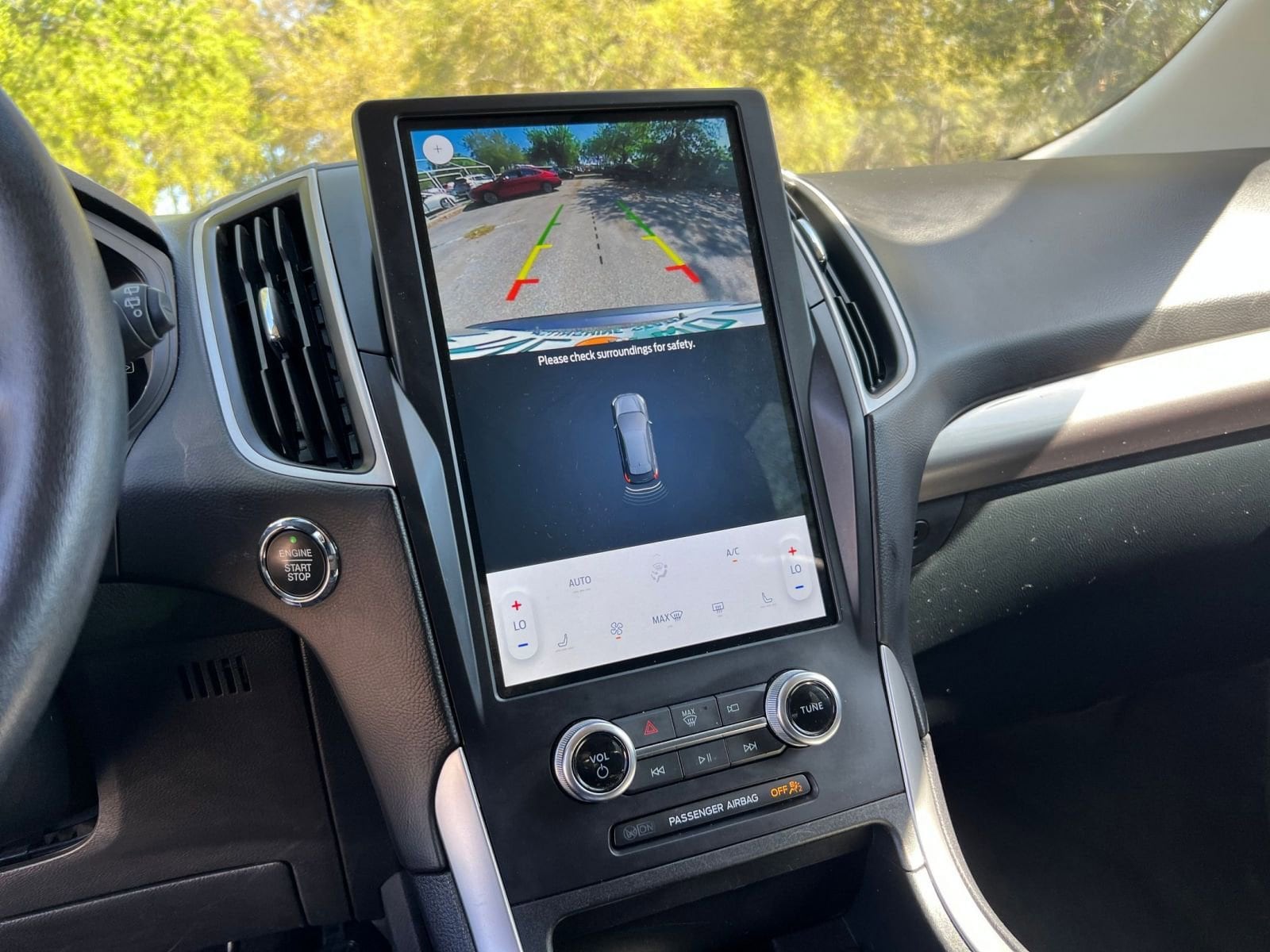 Thumbnail: 2024 Ford Edge - 17