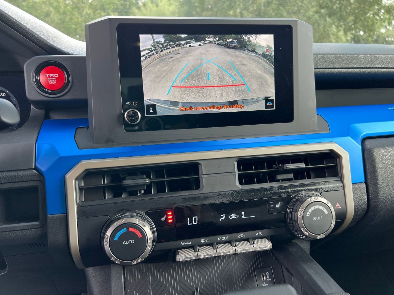 Thumbnail: 2025 Toyota Tacoma - 17