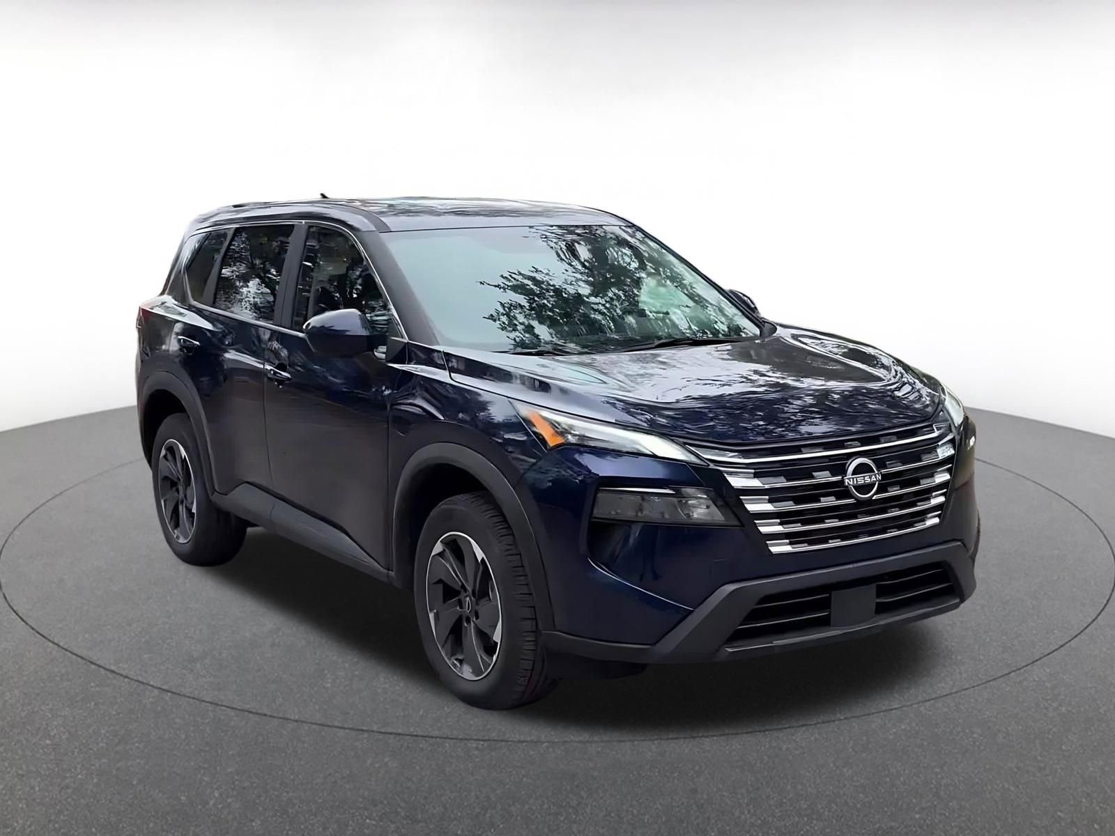 Thumbnail: 2025 Nissan Rogue - 3