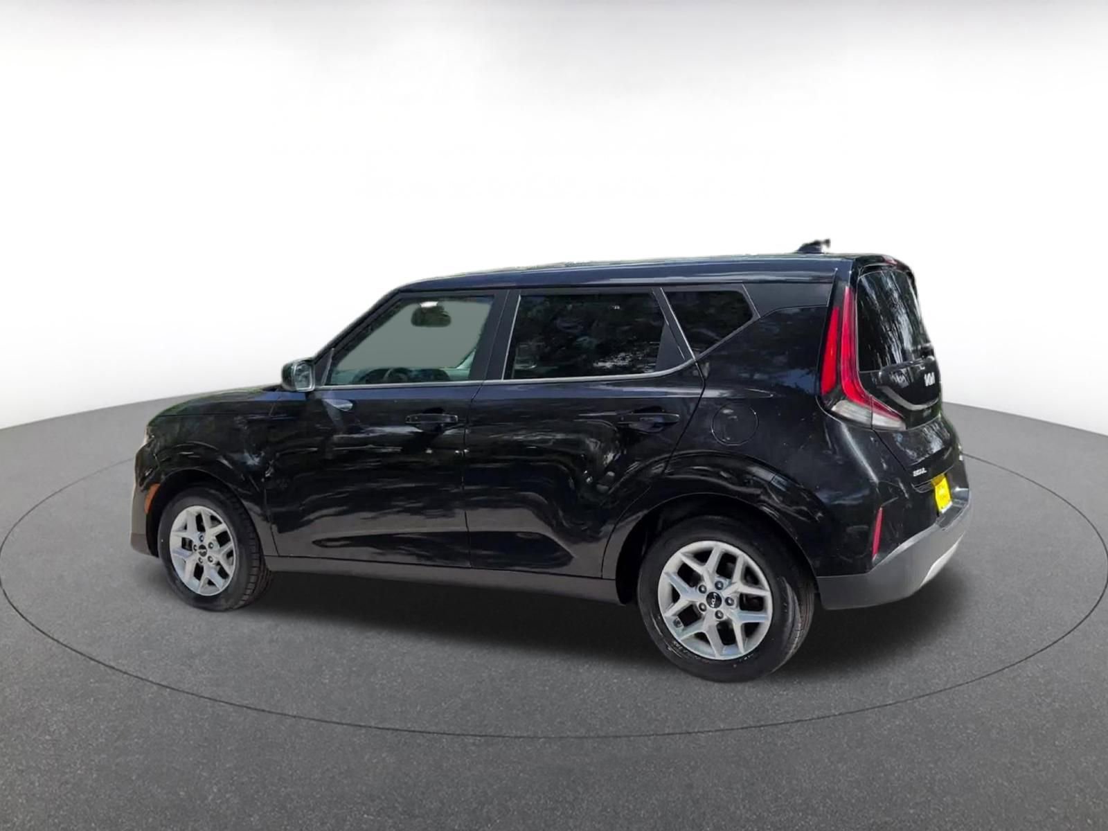 Thumbnail: 2025 Kia Soul - 10