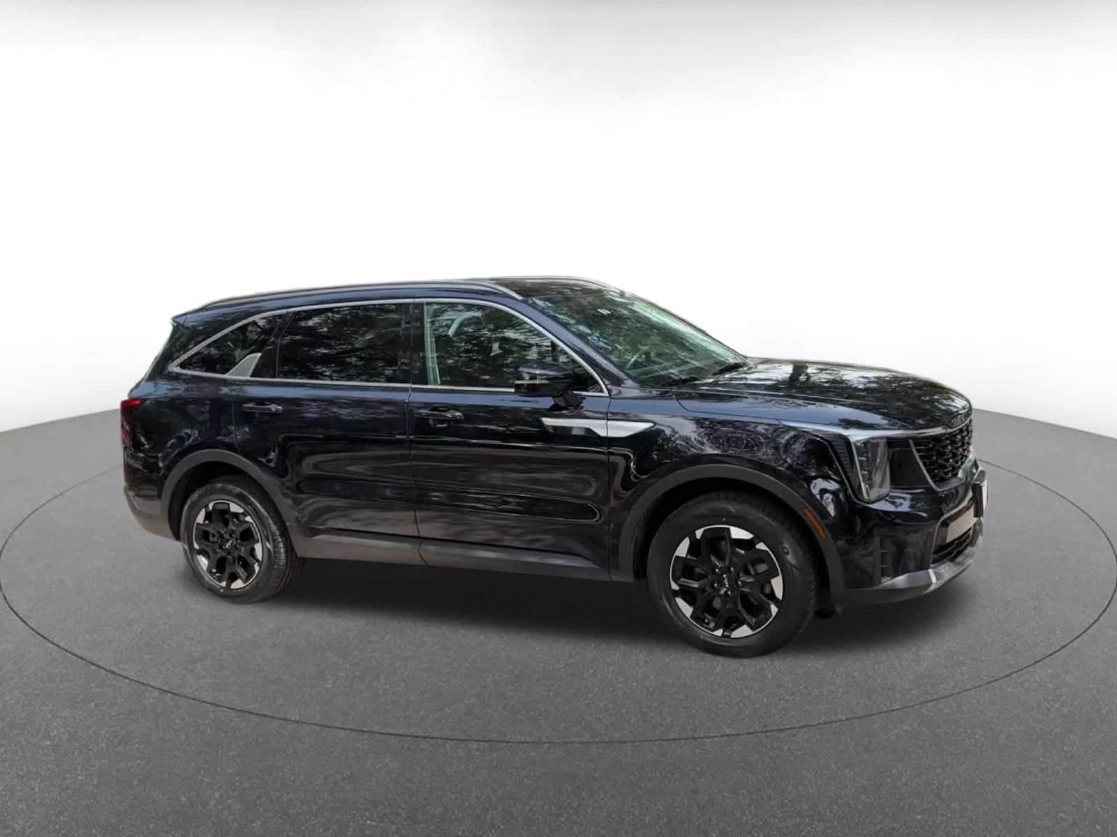Thumbnail: 2024 Kia Sorento - 2