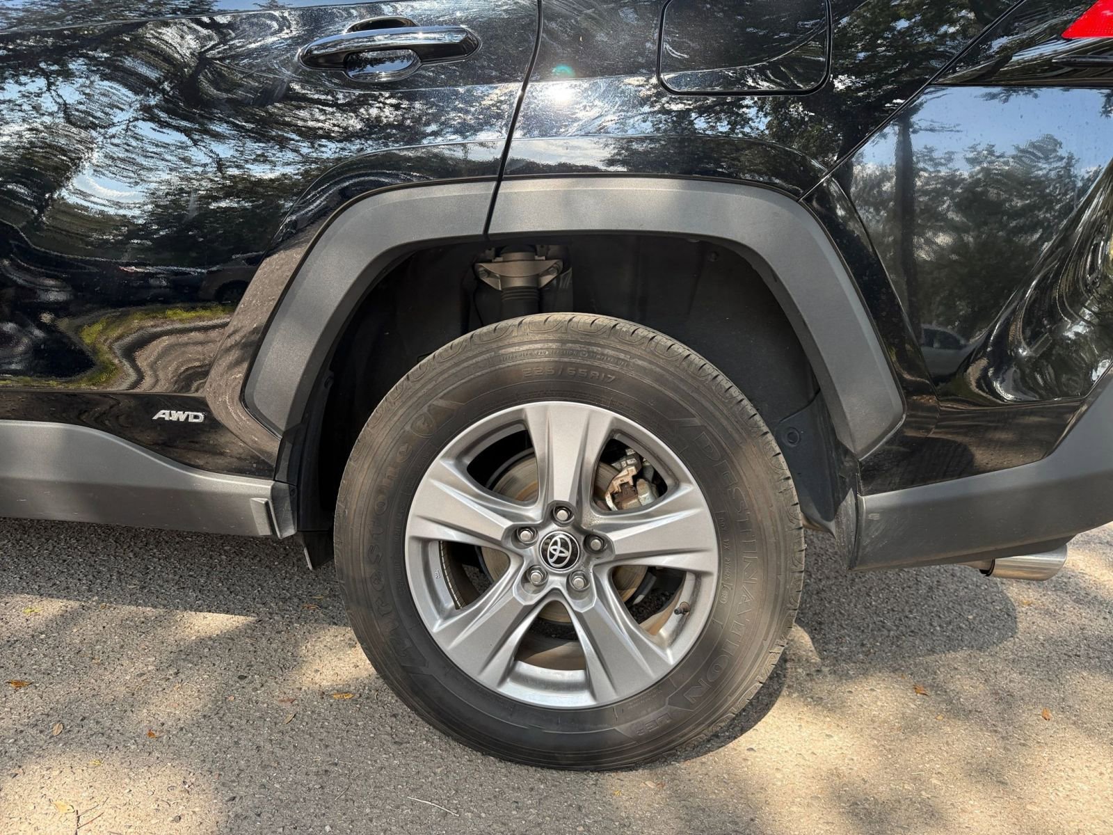 Thumbnail: 2025 Toyota RAV4 - 23