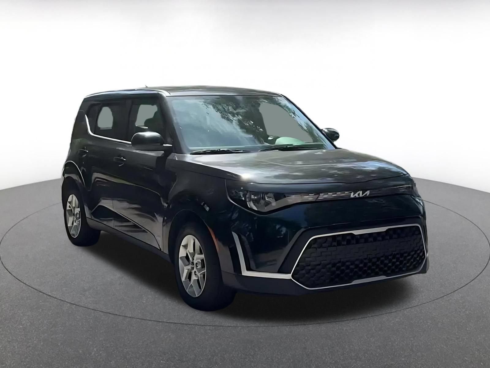 Thumbnail: 2025 Kia Soul - 3