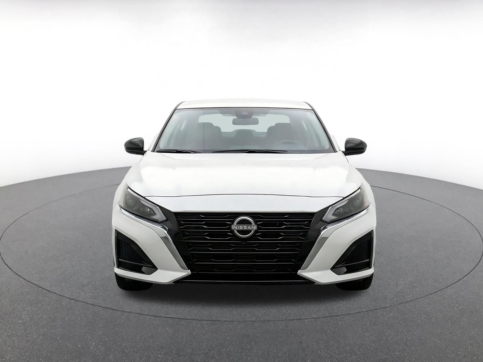 Thumbnail: 2025 Nissan Altima - 2