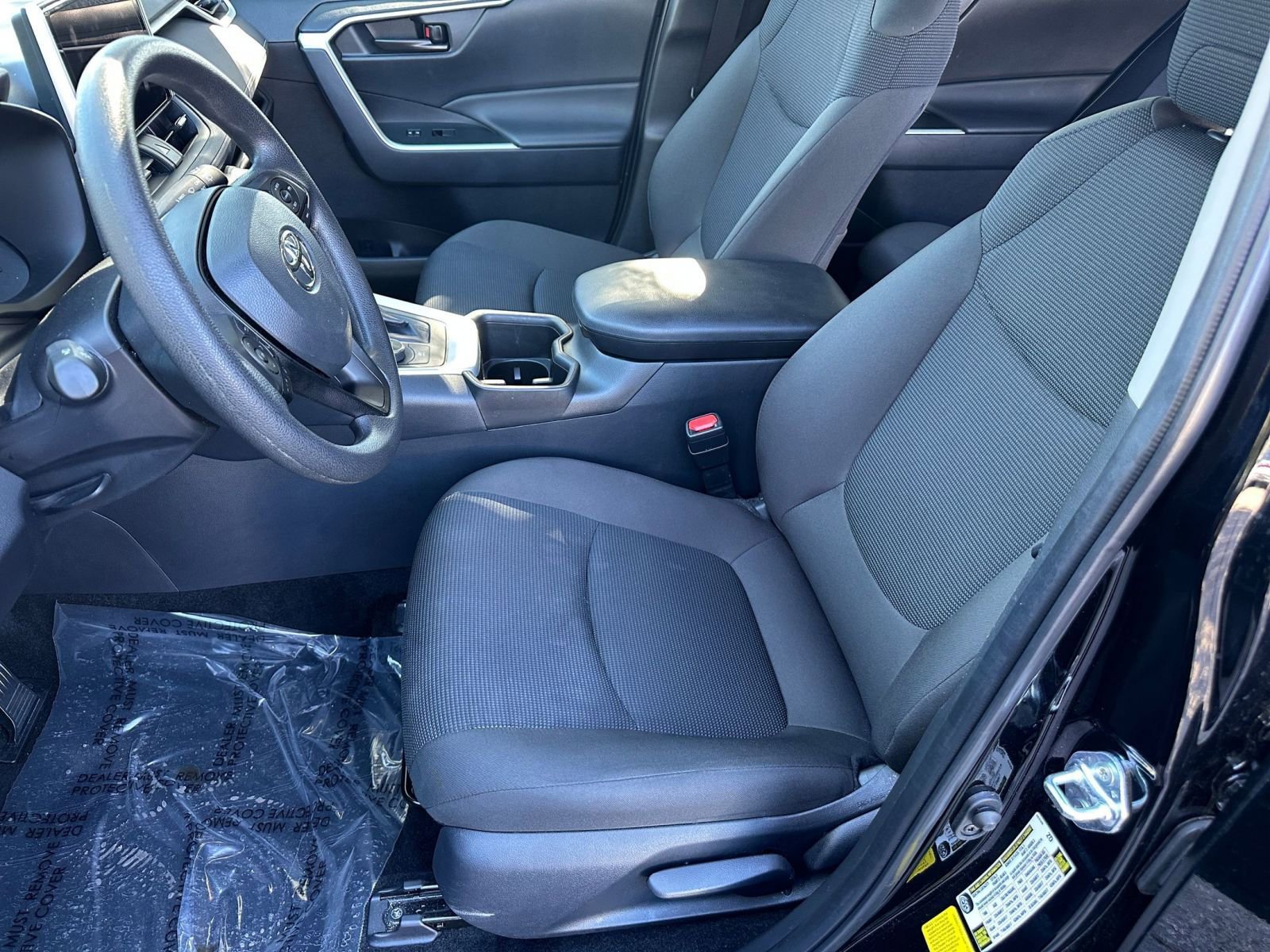 Thumbnail: 2025 Toyota RAV4 - 27