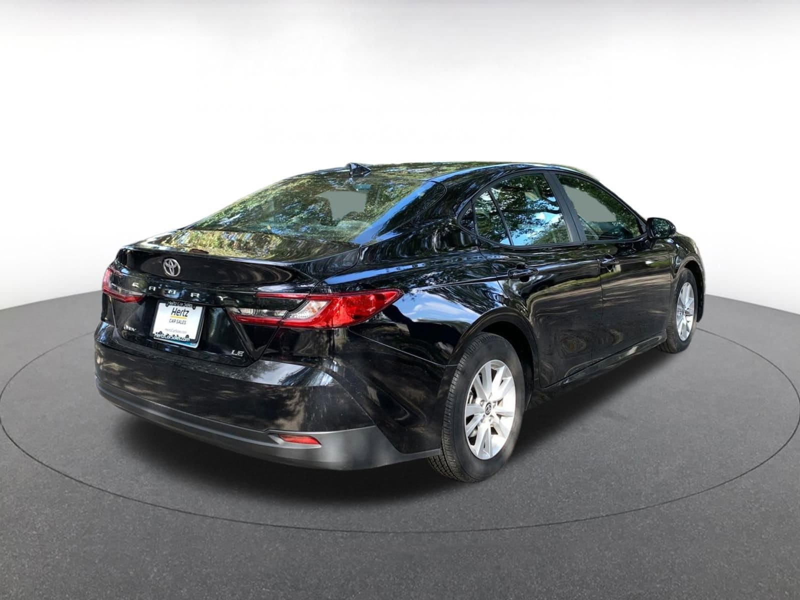 Thumbnail: 2025 Toyota Camry - 7