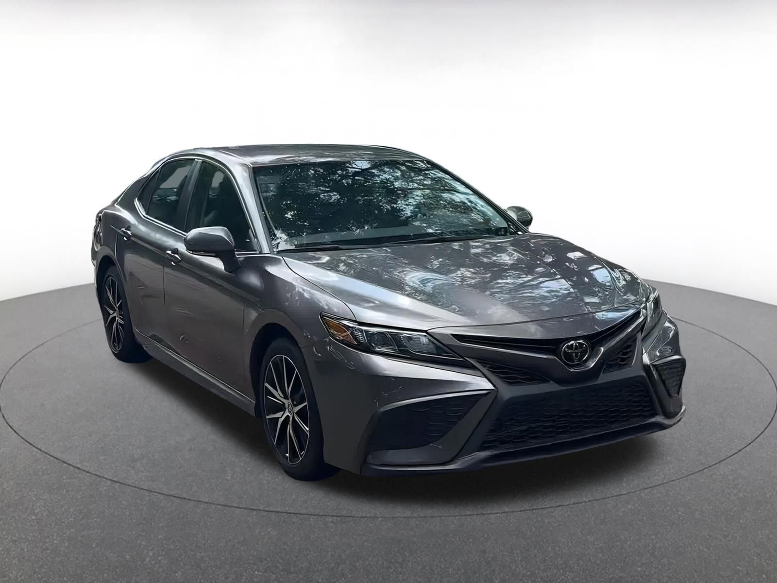 Thumbnail: 2023 Toyota Camry - 3