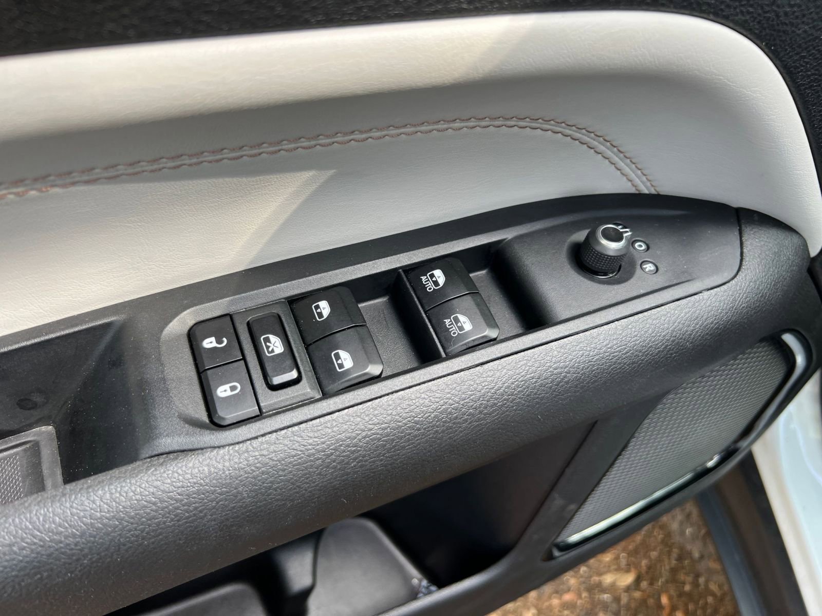 Thumbnail: 2025 Jeep Compass - 18