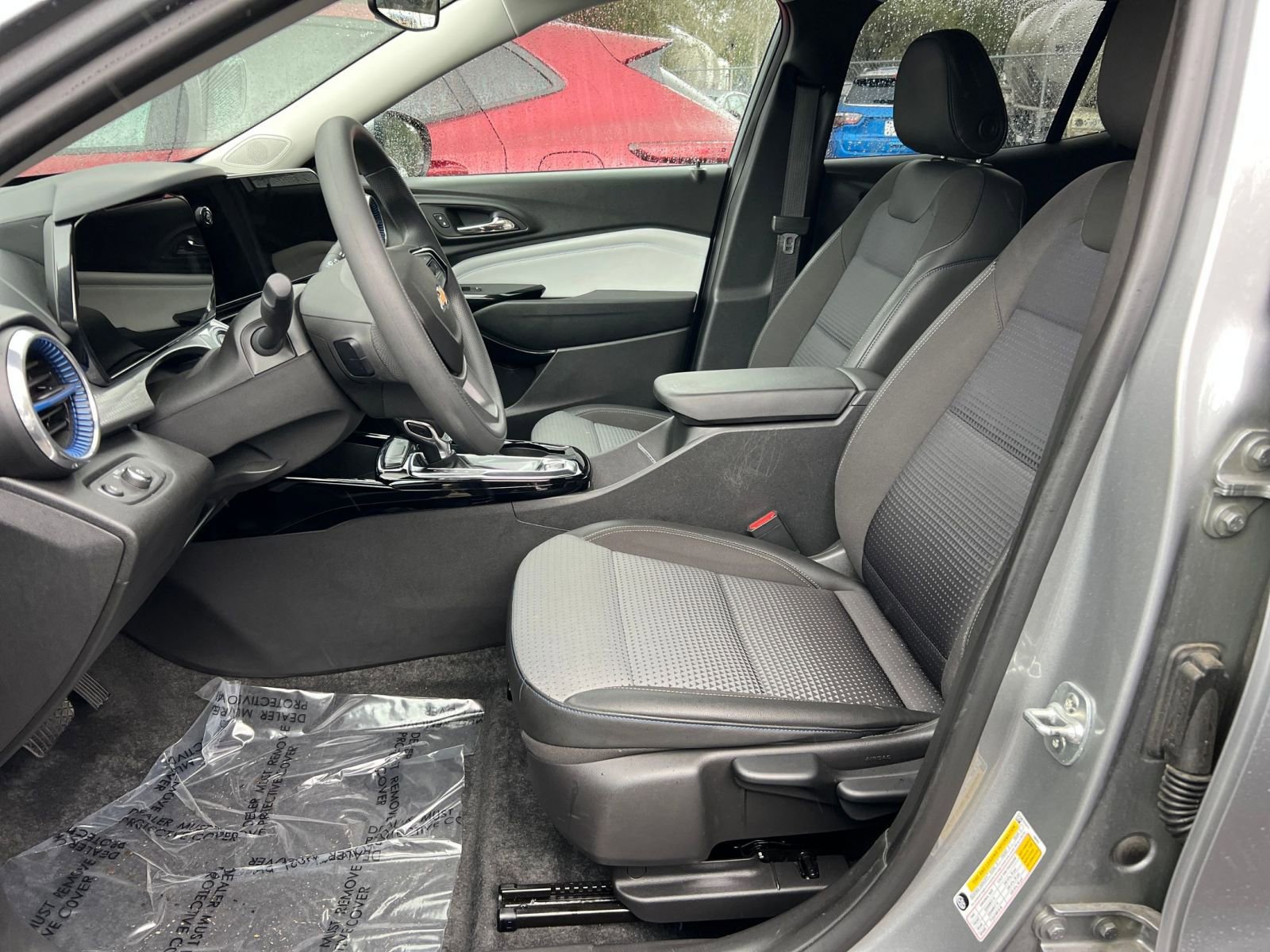 Thumbnail: 2025 Chevrolet Trax - 23