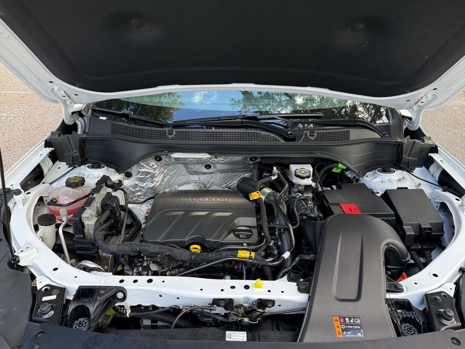 Thumbnail: 2025 Chevrolet Trax - 25