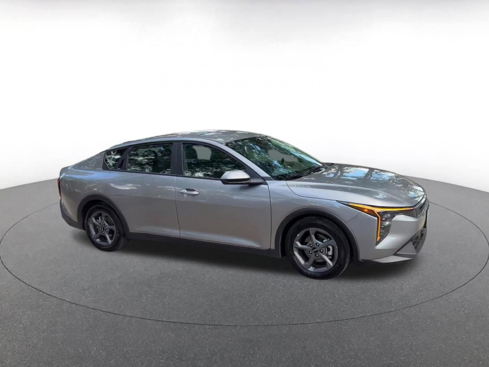 Thumbnail: 2025 Kia K4 - 2