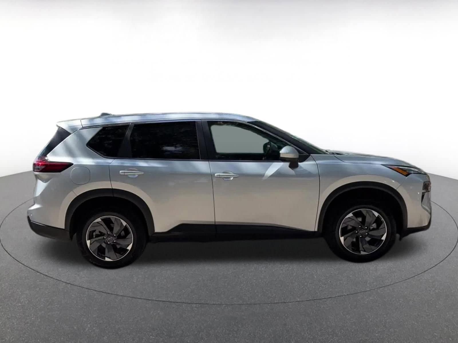 Thumbnail: 2025 Nissan Rogue - 16