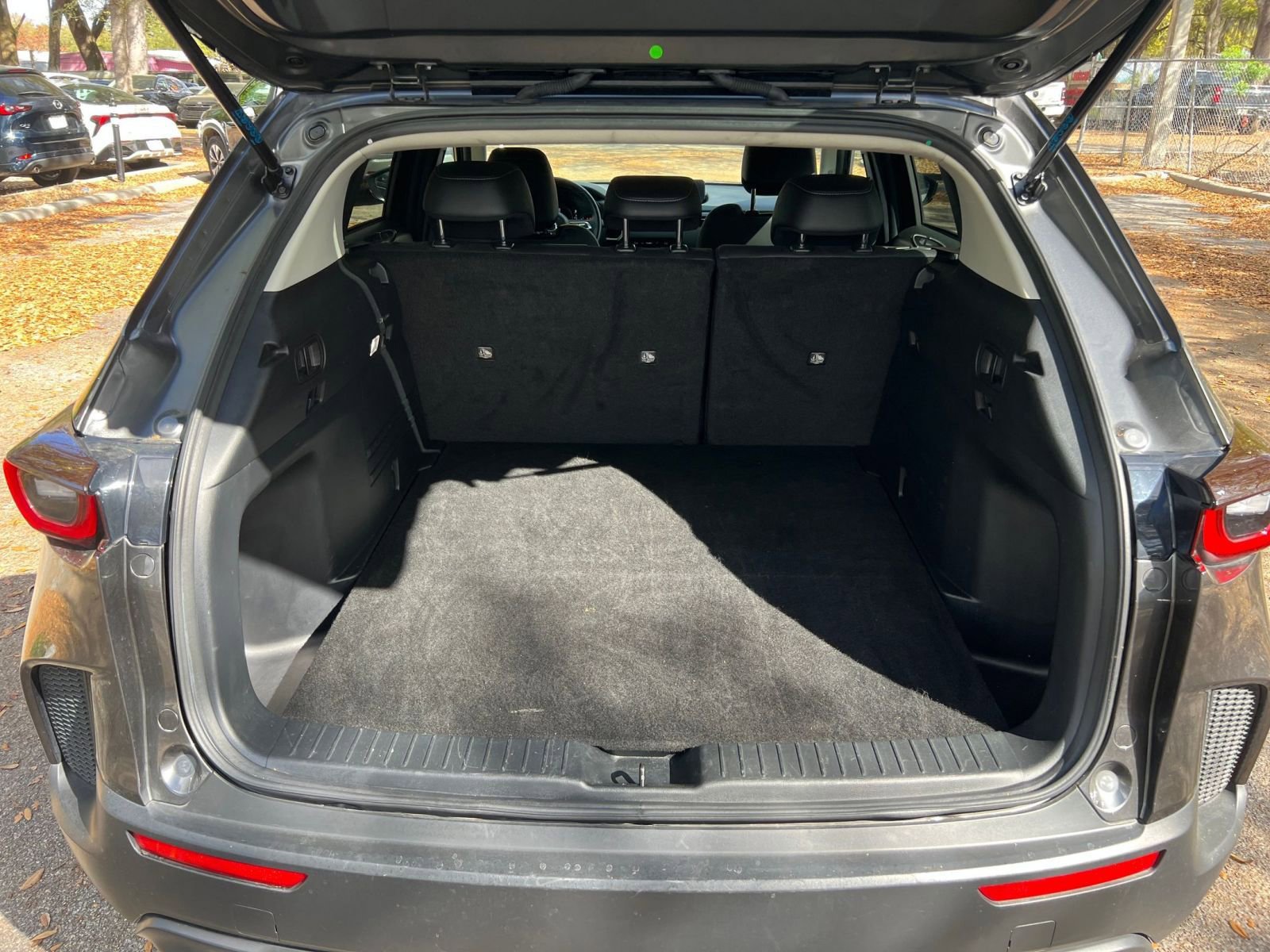 Thumbnail: 2025 Mazda CX-50 - 28