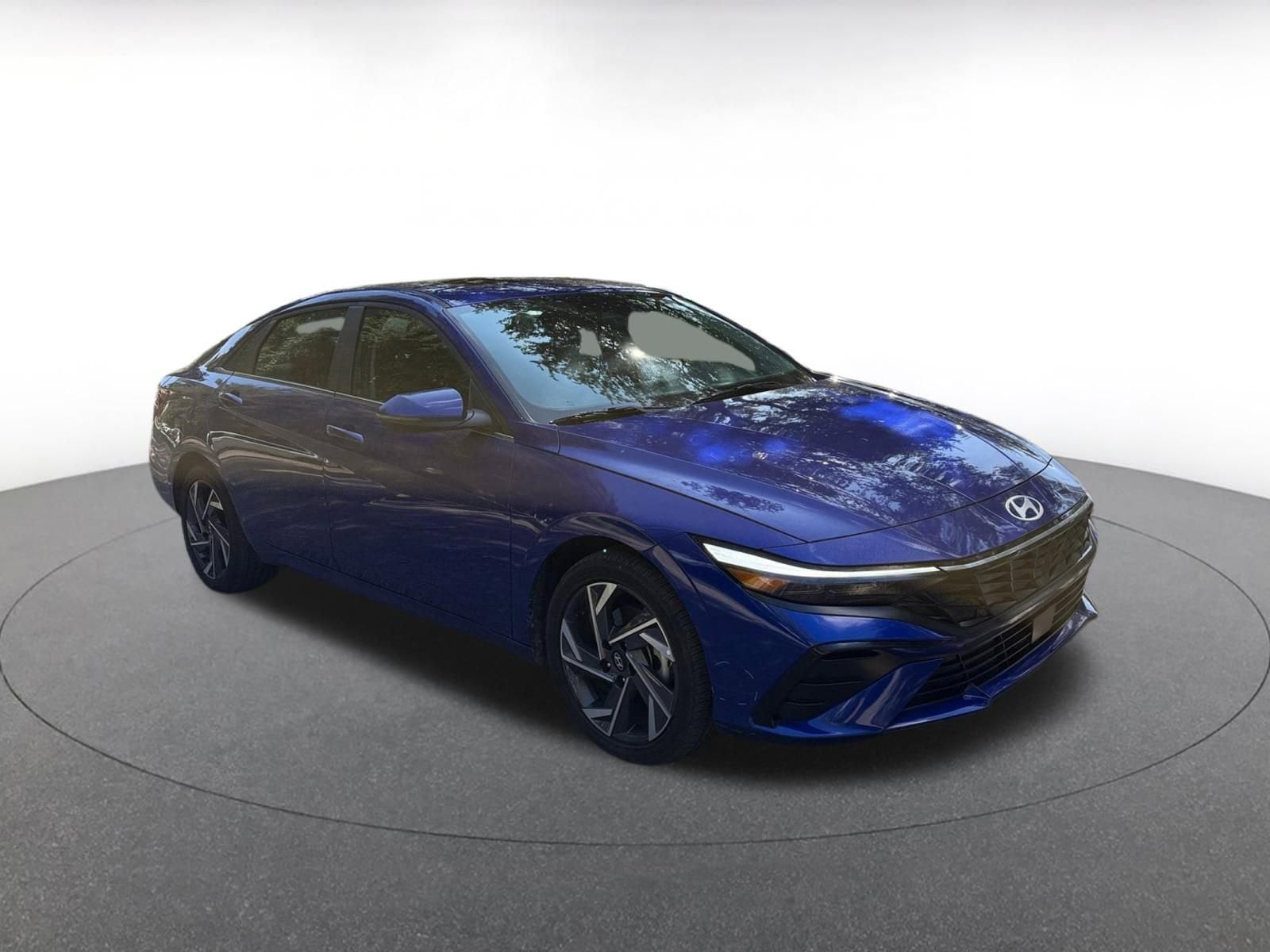 Thumbnail: 2025 Hyundai Elantra - 1