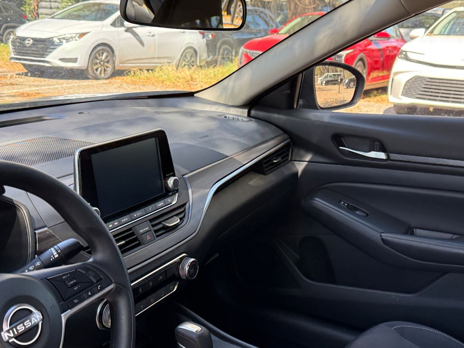 Thumbnail: 2025 Nissan Altima - 30