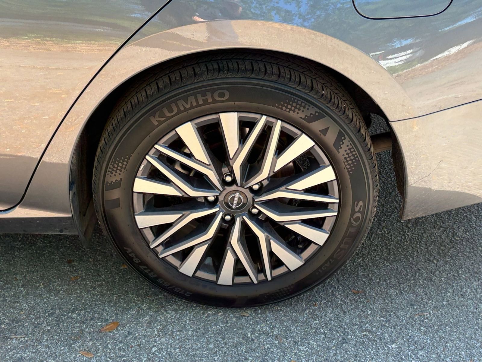 Thumbnail: 2025 Nissan Altima - 25