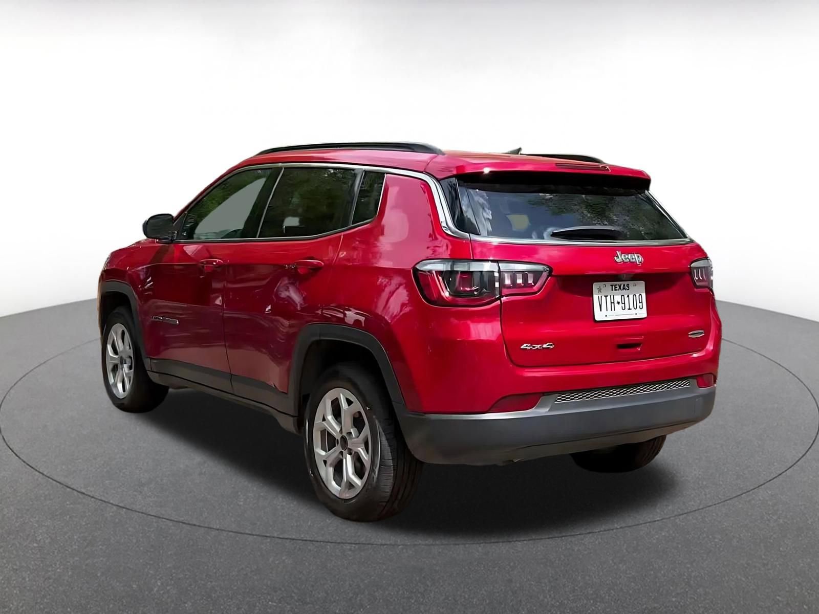 Thumbnail: 2025 Jeep Compass - 11