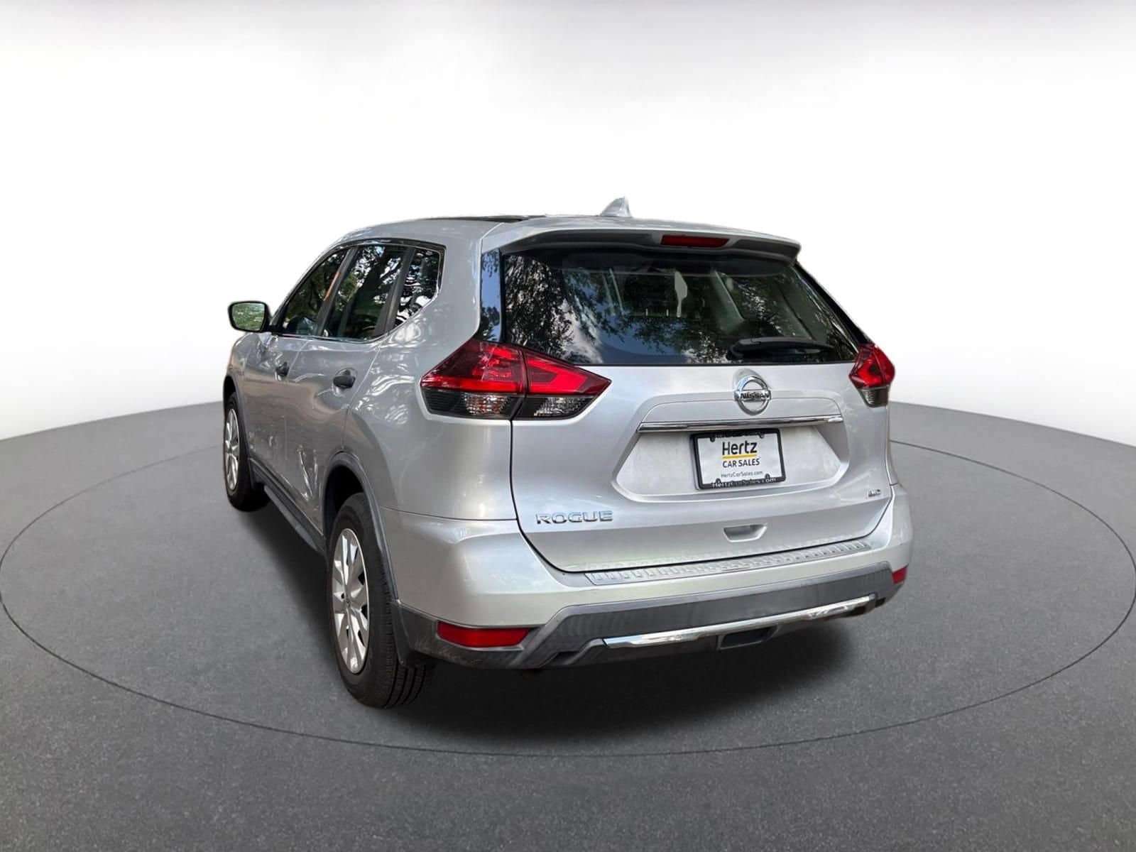 Thumbnail: 2018 Nissan Rogue - 5