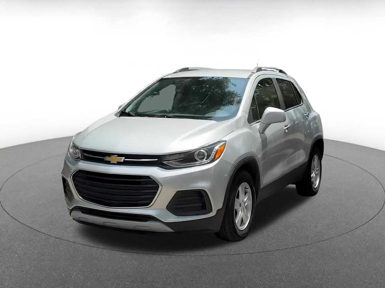 Thumbnail: 2020 Chevrolet Trax - 6