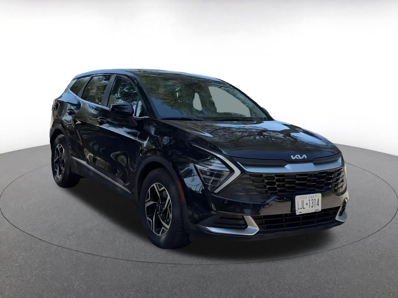 Thumbnail: 2024 Kia Sportage - 3