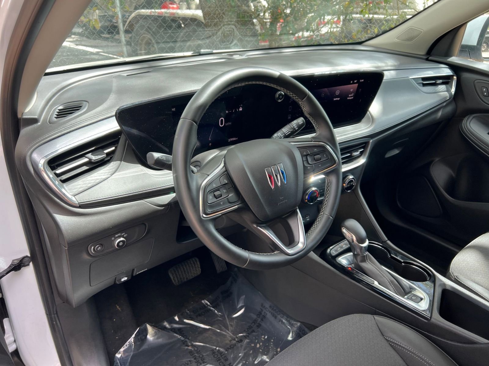 Thumbnail: 2025 Buick Encore GX - 31