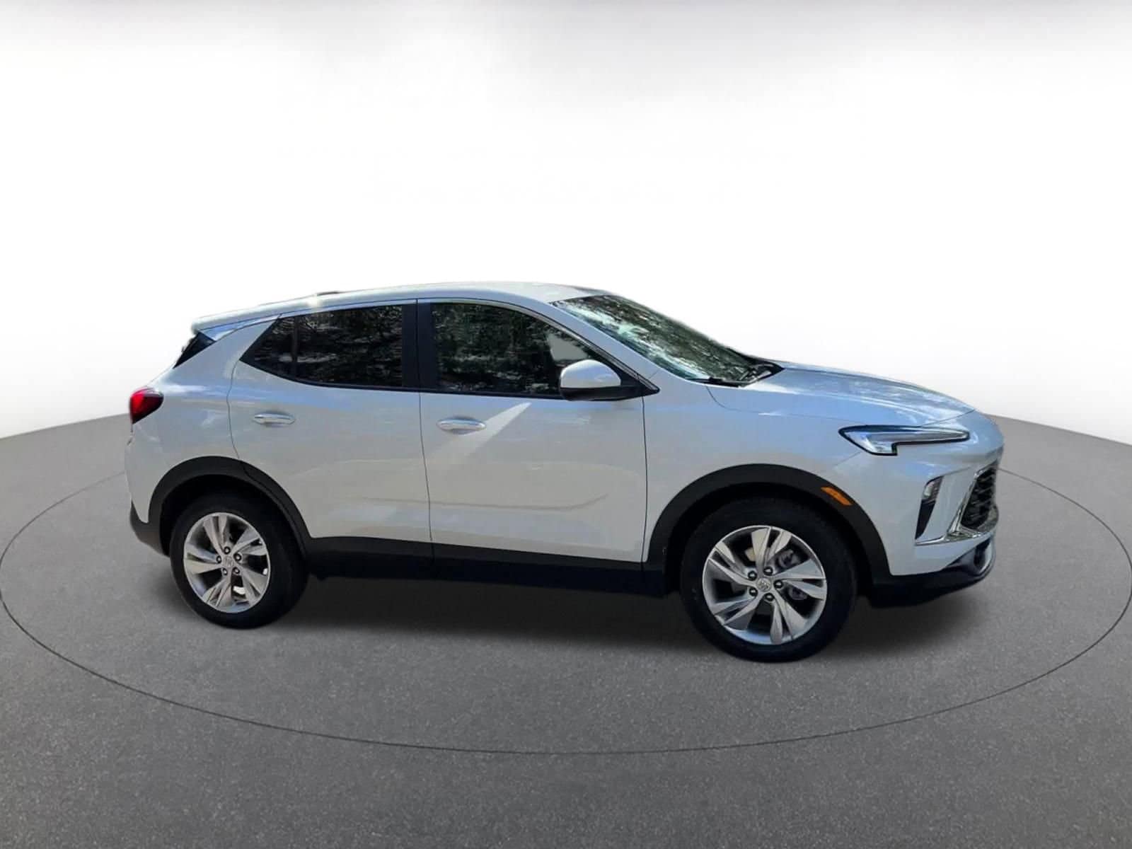 Thumbnail: 2025 Buick Encore GX - 2