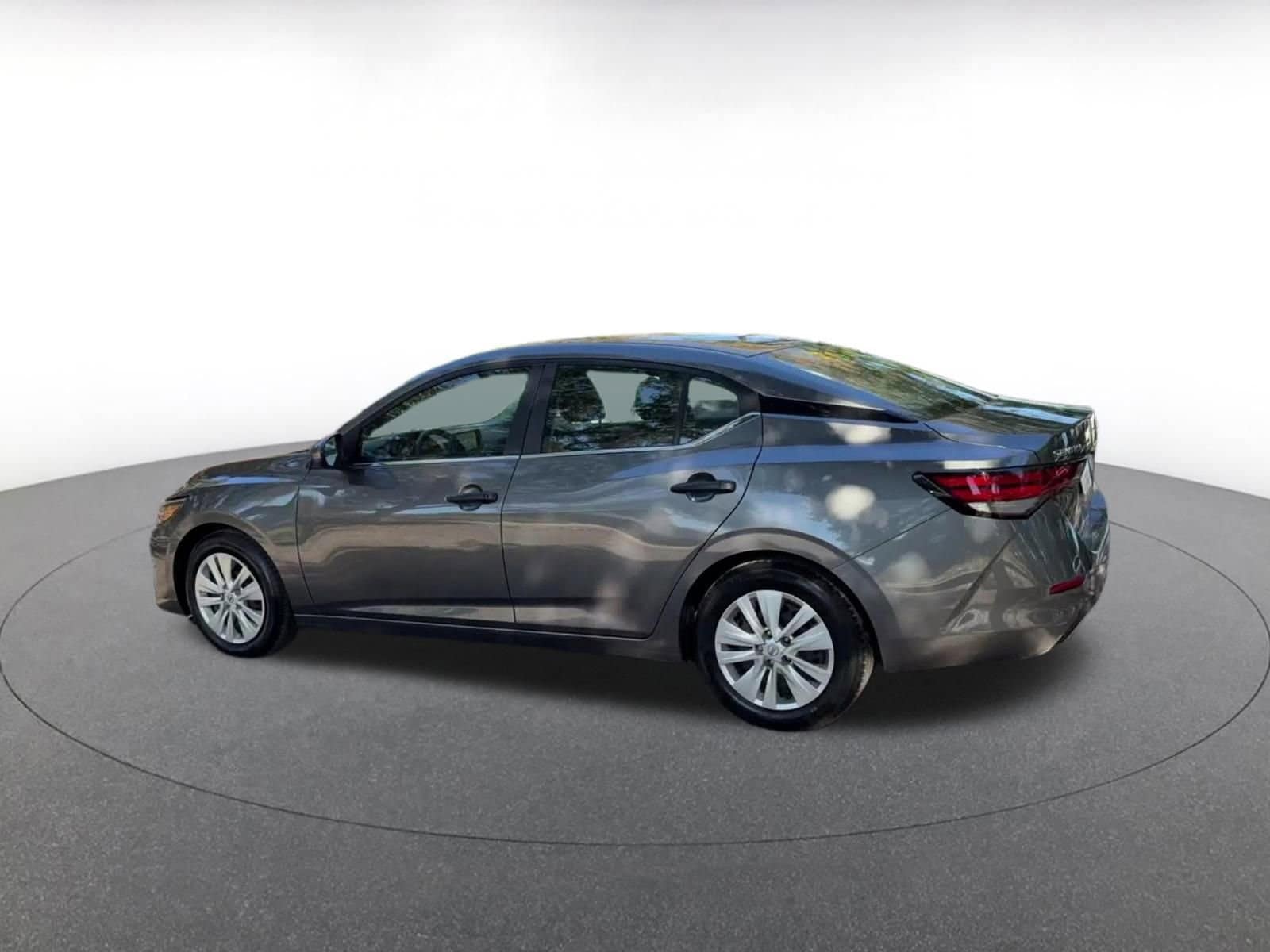 Thumbnail: 2025 Nissan Sentra - 10