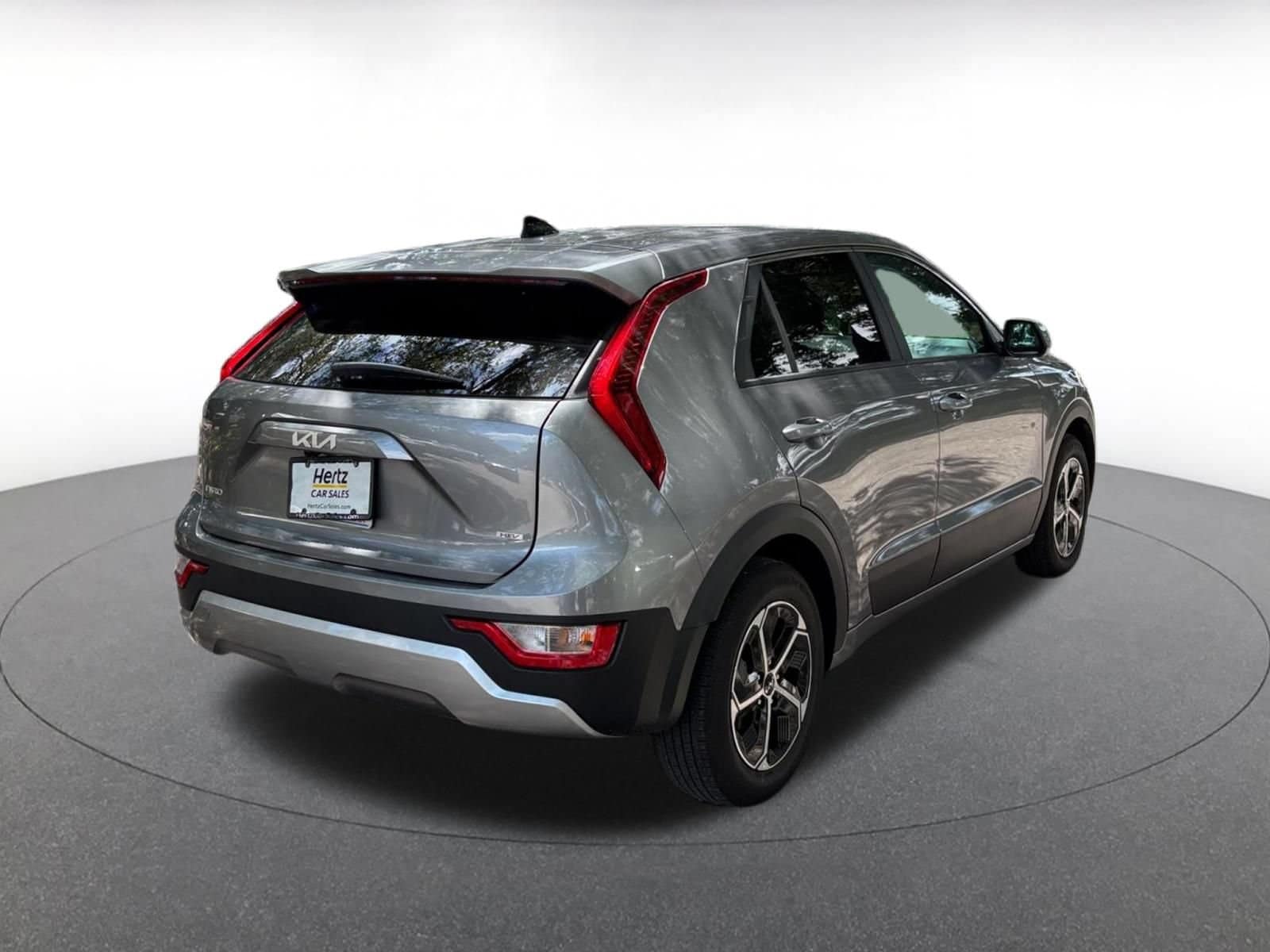 Thumbnail: 2026 Kia Niro - 7