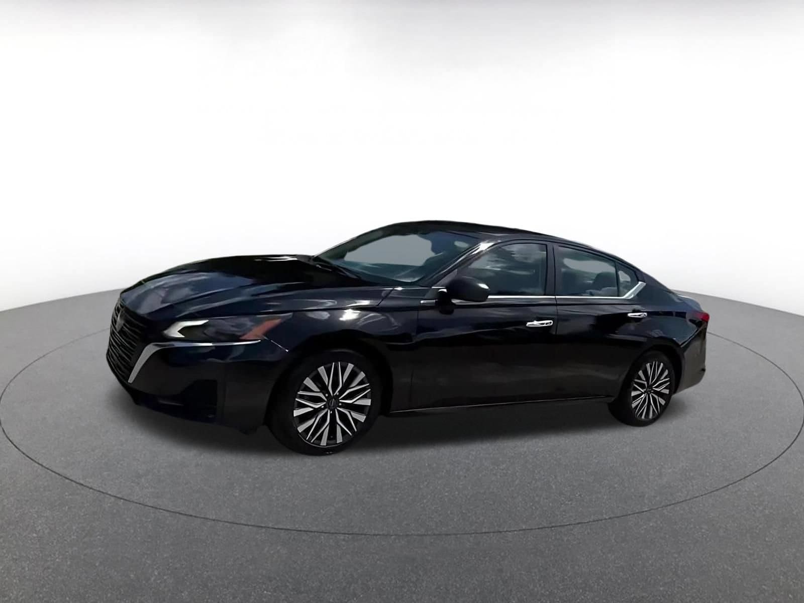 Thumbnail: 2025 Nissan Altima - 8