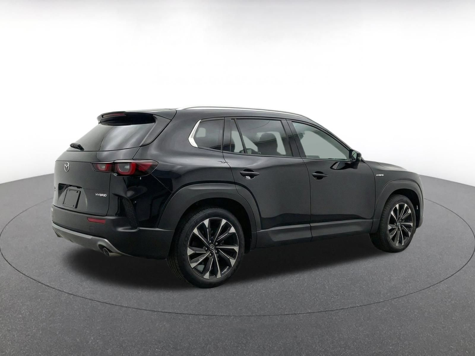 Thumbnail: 2025 Mazda CX-50 - 9